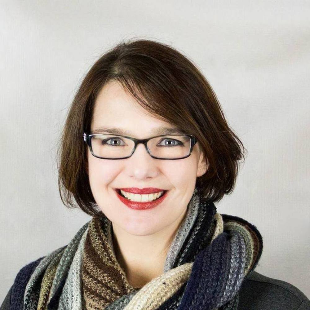 Meet your Posher, Winona
